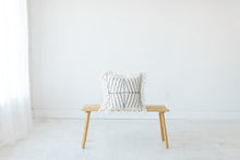Load image into Gallery viewer, Pusat White