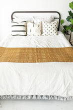 Load image into Gallery viewer, throw pillows for boho bedroom