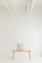 Load image into Gallery viewer, Gili Natural Stitch