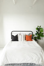 Load image into Gallery viewer, boho throw pillows for bed